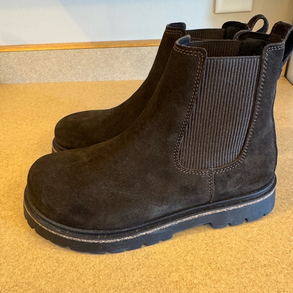 Birkenstock Highwood Chocolate Ankle Booties - Picture 3 of 8